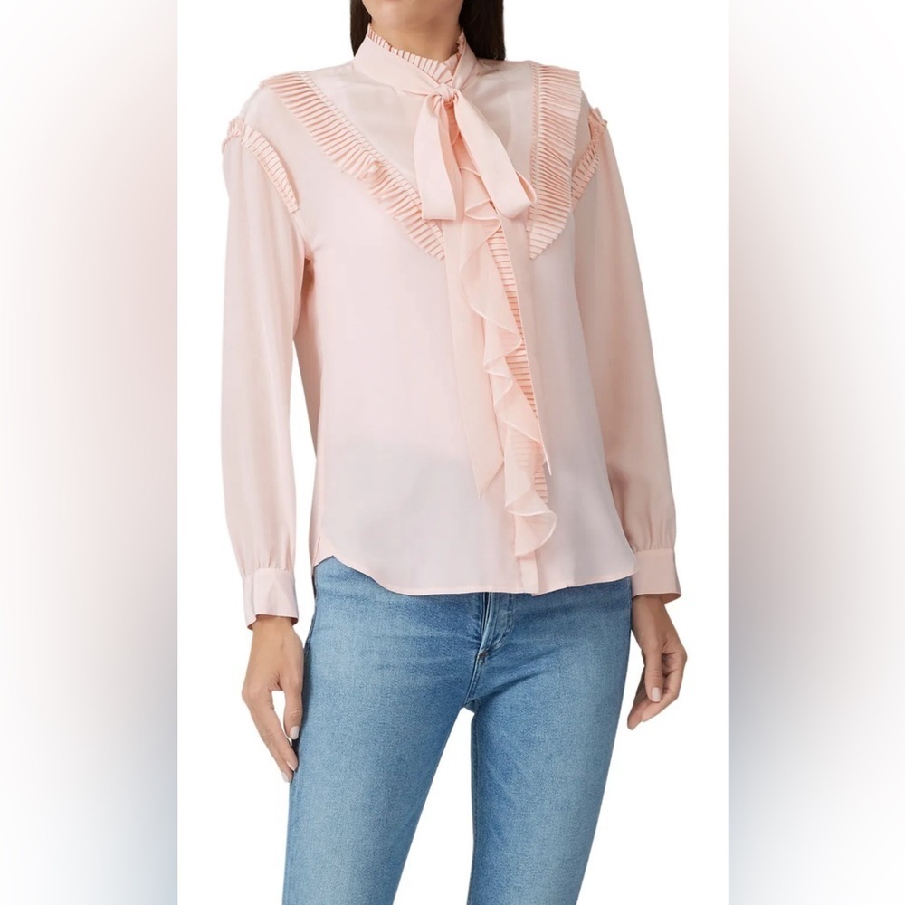 Coach pink ruffled prairie top long sleeve button up in women’s size 2/Two